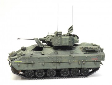 Artitec 1870145 - US M3 CFV Bradley bouwmodel