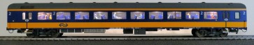 Exact train EX11150 - NS ICRm, sluitrijtuig (Bpmez10), periode VI MET INTERIEURVERLICHTING EN REIZIGERS