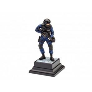 Revell 02805 - SWAT Officer
