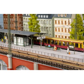 Auhagen 13356 - Perron gebouwen & accessoires / S-Bahn Bahnsteigausstattung