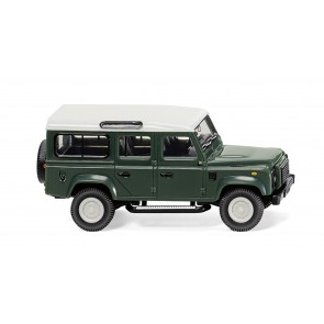 Wiking 0102 02 - Land Rover Defender 110 - keswick gre