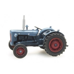Artitec 10.337 - Tractor Ford Dexta  kit 1:87