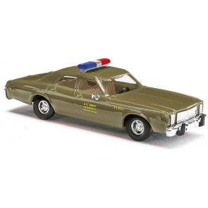 Busch 46658 - 1/87 PLYMOUTH FURY MILITARY POLICE 1976 