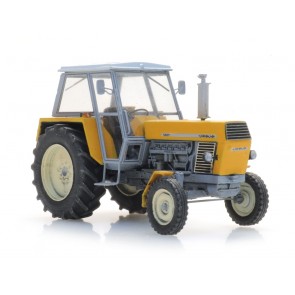 Artitec 387.571 - Ursus 1201 tractor geel_02