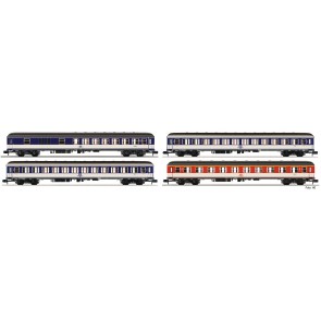 Fleischmann 881908 - 4-tlg. Set: DC Zug bestehend a