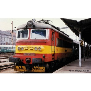 Piko 97407 - E-Lok Rh 242 rot-gelb ČSD V + DSS PluX22