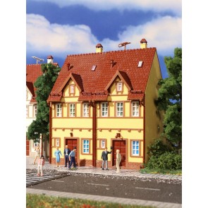 Vollmer 43844 - H0 Reihen-Doppelhaus, gelb
